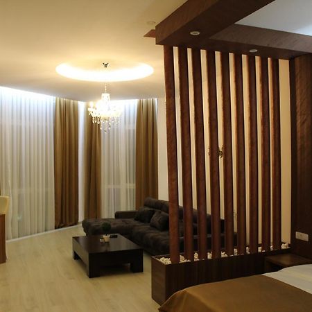 Ideal City Tutin Εξωτερικό φωτογραφία
